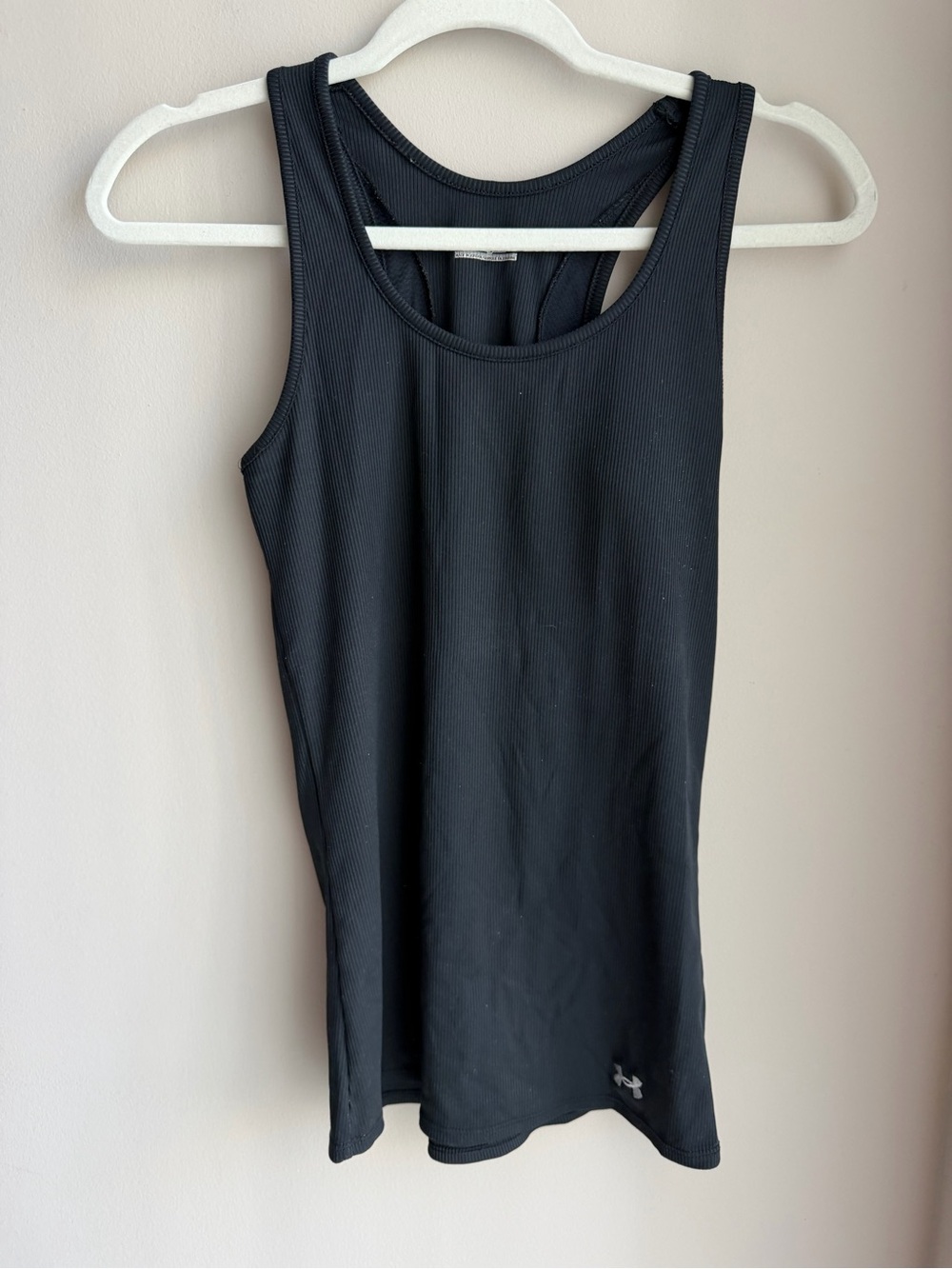 Under Armour Black Ribbed Athletic Tank Top